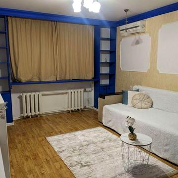 Продам 2 кім.Салтівка 1/2 цегл/ будинок  в чудовому стані 25000у.е Q