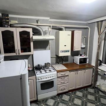 Здам 2-кімнатну квартиру в довгострокову оренду