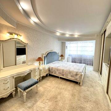 Сдам просторную квартиру с двумя раздельными спальнями на Армейской