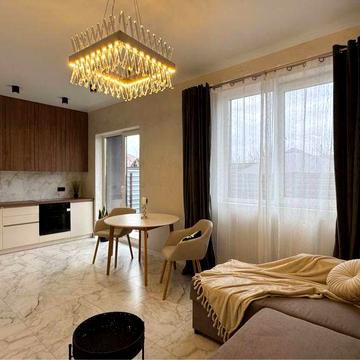 Одноповерховий таунхаус з ремонтом в Гостомелі