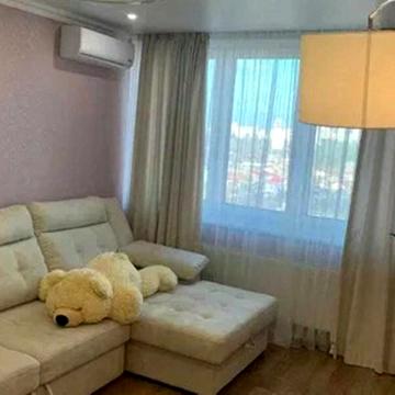 Оксамитова вул., 20