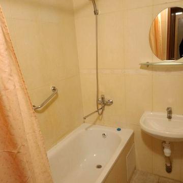 Гарна велика квартира на продаж ЖК милославичі