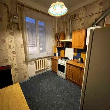 Продам сталинку на Преображенской, центр города, 2 этаж