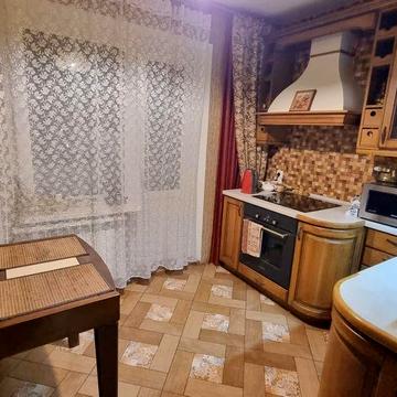 Без%, Продаж 3к.кв. Бальзака 86