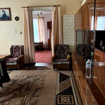 Квартира 71кв, Лаврентія Горки