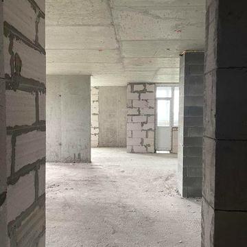 Продам 3-х кімнатну квартиру  20 000 кв.м Дарницький р-он. Новобудова