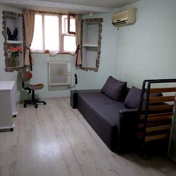 Центр, затишна 2-х кімнатна квартира, з меблями та технікою, АО