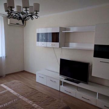 Оренда 1-к.квартири Ахматової 34 ГЕНЕРАТОР Рівер Мол Позняки Осокорки