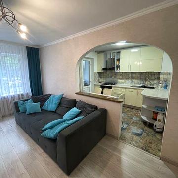 Сдам двухкомнатную квартиру Таирова  Глушко,можно с собачкой