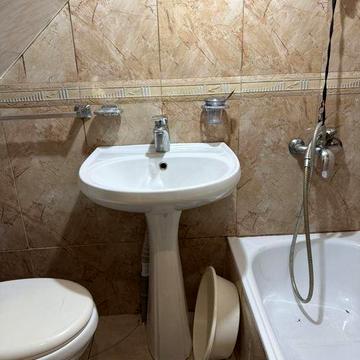 Сдам 2-комн. Книжный переулок, 6000 грн.