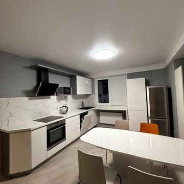 Оренда 2 кімн. квартири вул. М. Максимовича 9, метро Васильківська