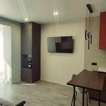 Оренда кухня студіо+ кімната., р-н Щасливого, вул.Студенська