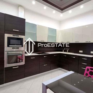 Володимира Івасюка просп. (Героїв Сталінграду), 8