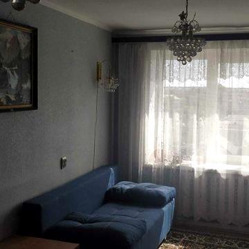 Візьму на квартиру одну або двох порядних дівчат (оренда) у Луцьку.