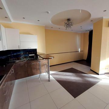 Старонаводницька вул., 6-Б