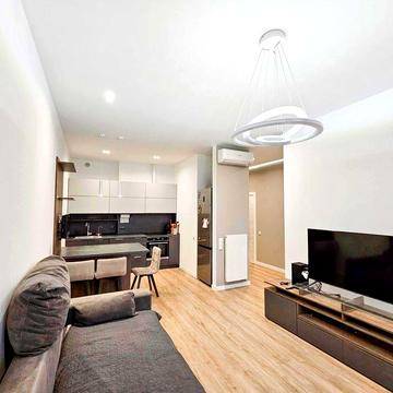 Оренда двокімної Studio 55m2 в центрі столиці | ЖК Greenville Park