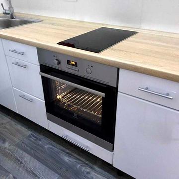 Рибальська 3. Печерськ. Метро Печерське, Арсенальне , Кловське .