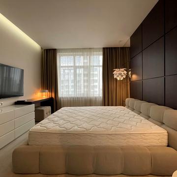 Андрія Верхогляда вул. (Михайла Драгомирова), 15