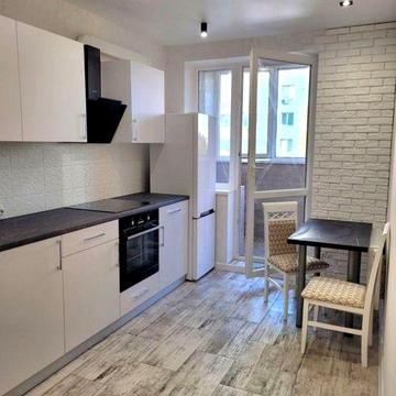 Сдам 1комн квартиру м. Масельского ЖК Мира