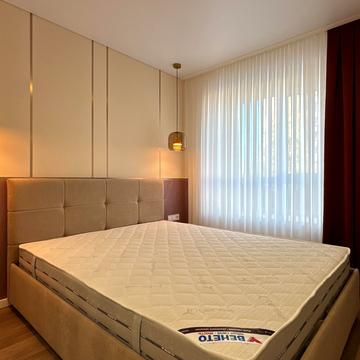 Домбровського вул., 3в