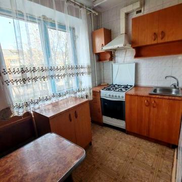 Здається чудова 1 кімната квартира в центрі міста.