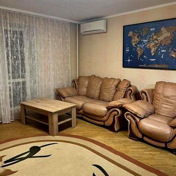 Здається в оренду 3 кімнатна квартира, вул. Рудницького, 9