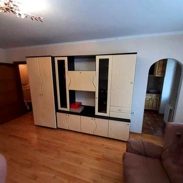 Здається в оренду 1-к квартира вул.Хрещатик-Університетська.