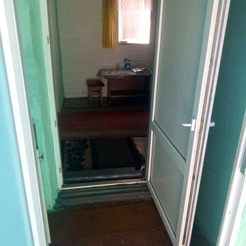 Сдам в аренду часть дома 4000 с коммунальными услугами