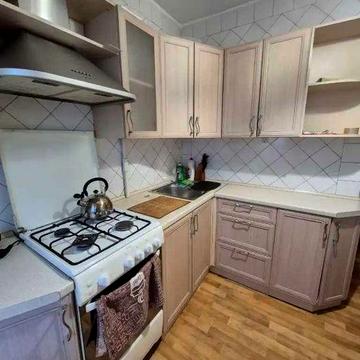 Оренда 3к квартири 12-й Квартал
Бориса Мозолевського вул. 13