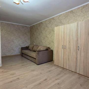 Оренда квартири, Зодчих 74. Шпалери ринок. Кільцева. Борщагівка