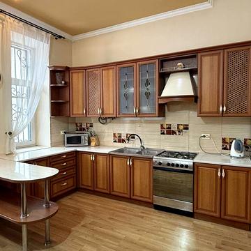 ВІД ВЛАСНИКА: вул. Пекарська оренда двохкімнатної квартири