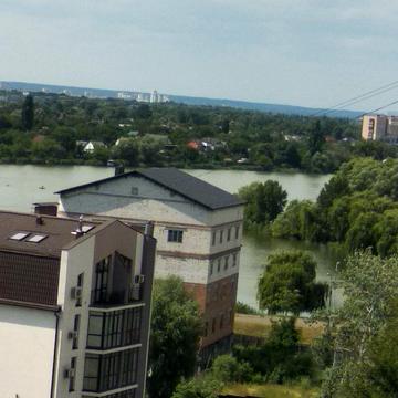 Райдужна вул., 69