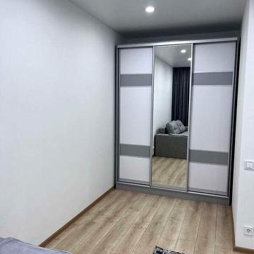 Довгострокова оренда 1к Квартира Пасічна вулиця