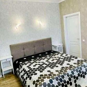 Оренда 2-к квартири на вул. Салютна