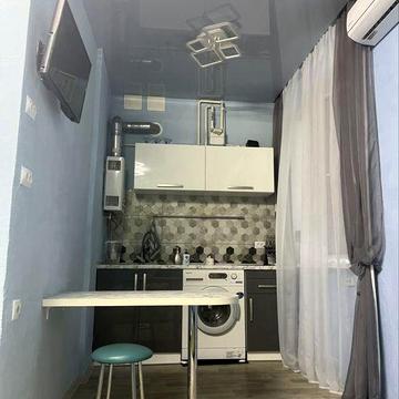 Продам свою 2 кімнатну квартиру в центрі