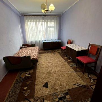 Продам свою 2 кімнатну квартиру на Черемушках