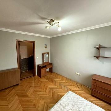 2-х кімнатна чешка біля парку