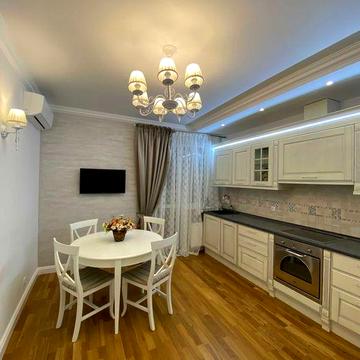 Продаж 2к квартири, ЖК 4 Сезони, Максимовича,3-Г, метро Васильківська ЖК 4 Сезони