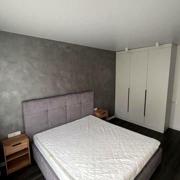 Оренда в новобудові вул. Мечникова, кухня вітальня + спальня