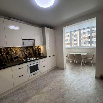 Оренда 2 кімнатної нової квартири 70 м2 перша здача крюковщина вишневе