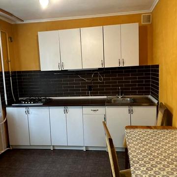 Івана Микитенка вул., 9