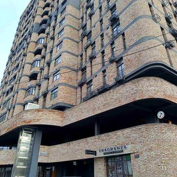 Сдам  1 ком.  кв-ру  Новострой  Центр Loft Smart