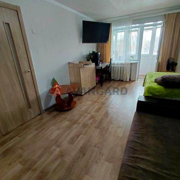 1 кім.кв біля ЗНУ, цегляний будинок