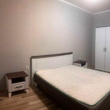 Здам в оренду 2-к квартира на площі Князя Святослава