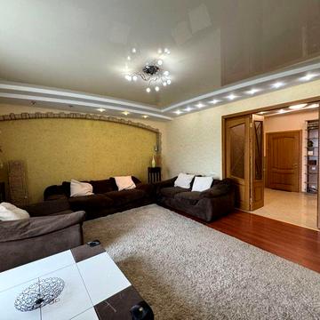 Здам 3-к квартиру на Робочій 148