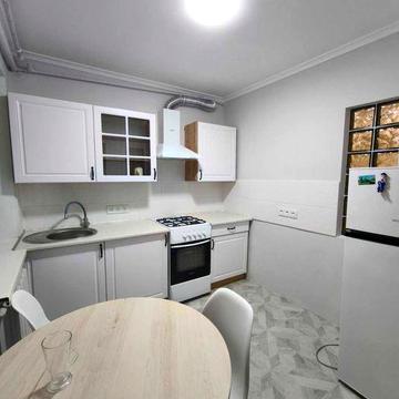 `Здам 1 кімнатна квартира, центр, меблі, техніка, ремонт