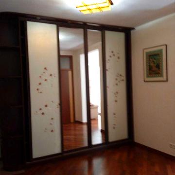 м.Контрактовая Площа-Т.Шевченко 10мин.Сдам квартиру.