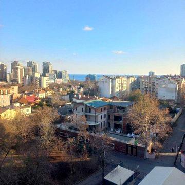 •	Сдам долгосрочно (6,12 мес) квартиру в районе Аркадии (Акапулько 2)