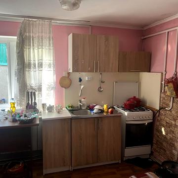 Столичне шосе, 52