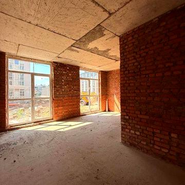 Квартира з власним подвірʼям 31м2+ 38м2 двір - 34000$ ЖК Sanville Park